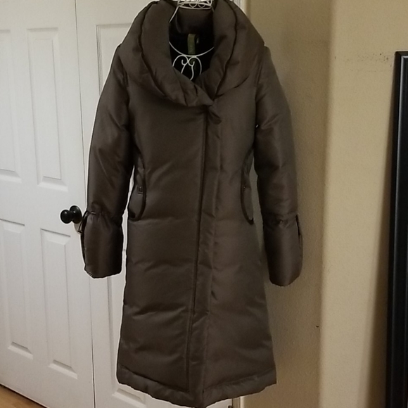 Soia & Kyo Jackets & Blazers - Soia & Kyo down puffer coat